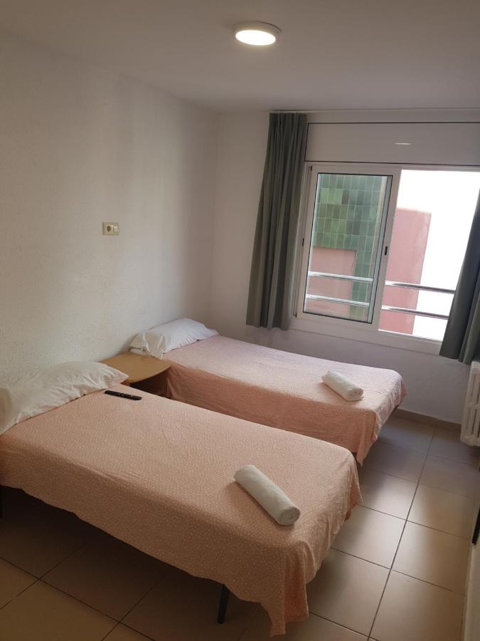 Hostal Mozaik Lloret 滨海略雷特 外观 照片