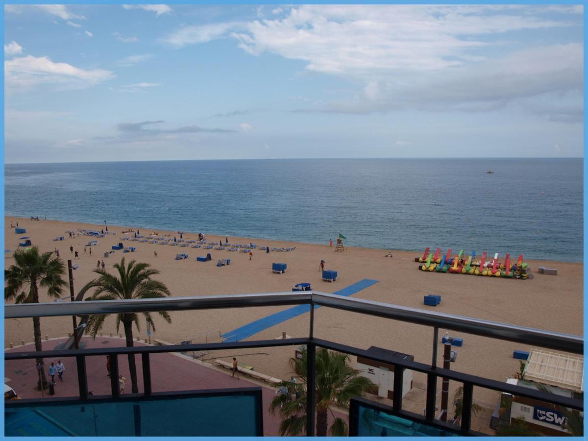 Hostal Mozaik Lloret 滨海略雷特 外观 照片