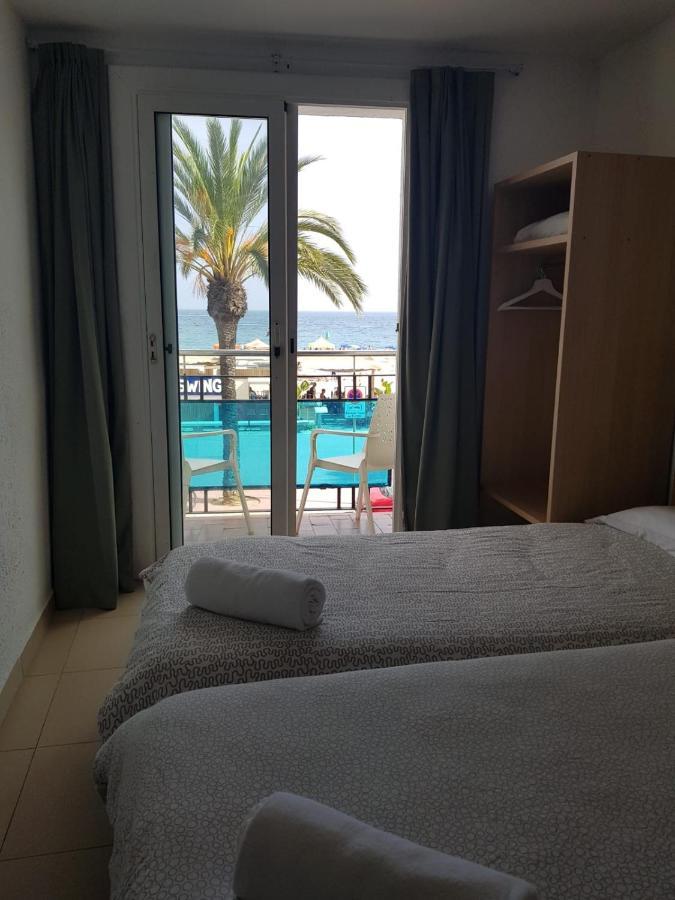 Hostal Mozaik Lloret 滨海略雷特 外观 照片